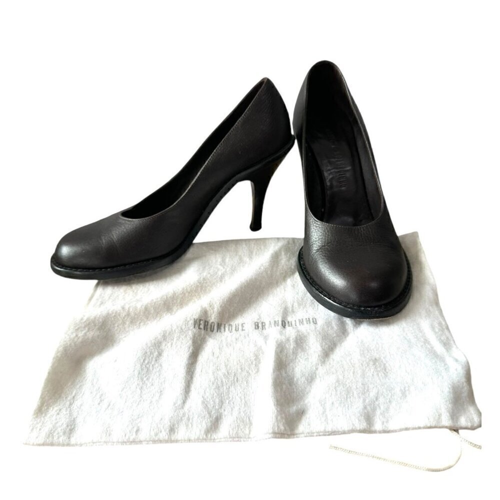 Véronique Branquinho Brown Leather Round Toe Pumps, 37EU. Y2K